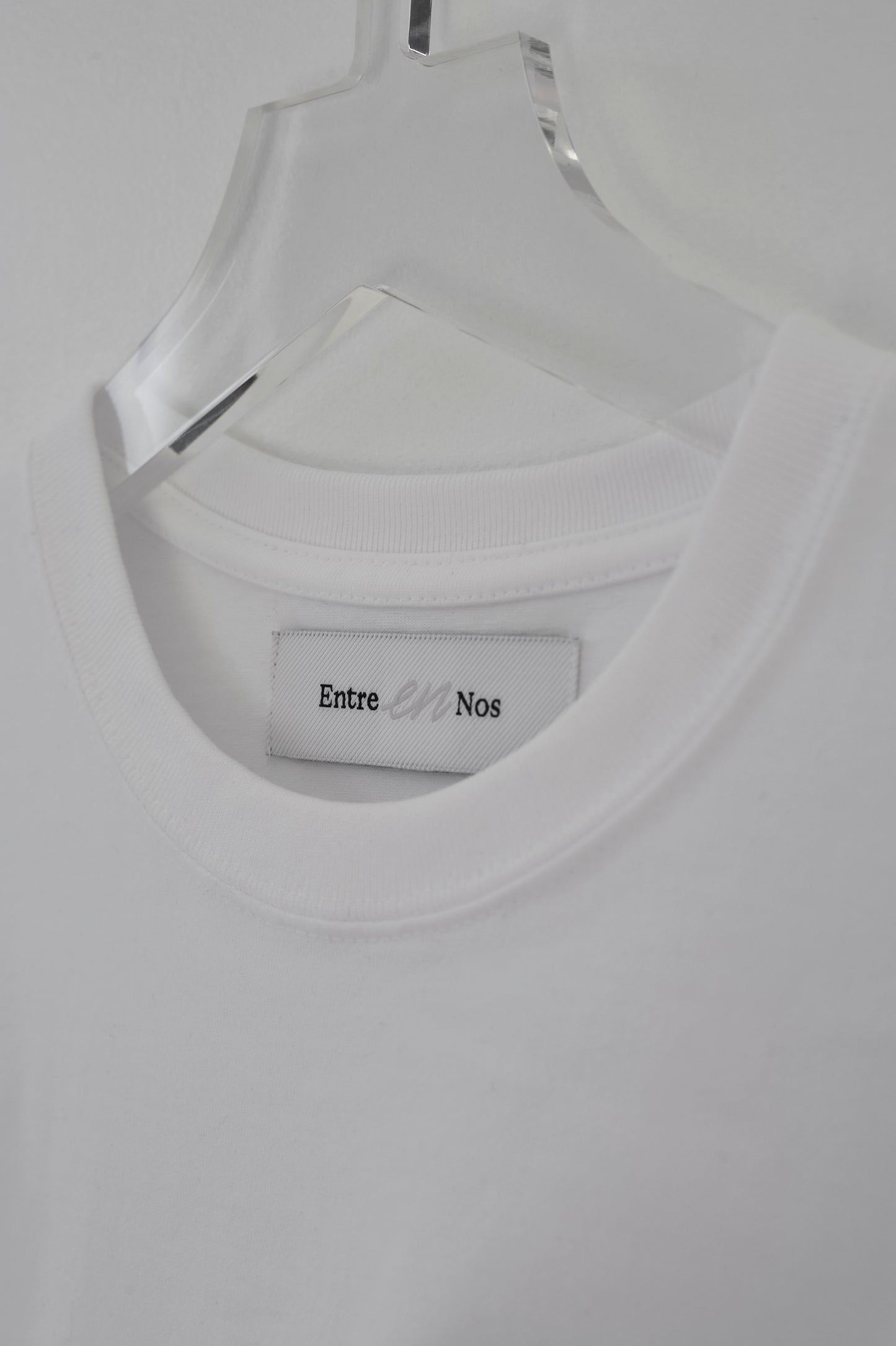 Wide Line Logo Longsleeve T-Shirt