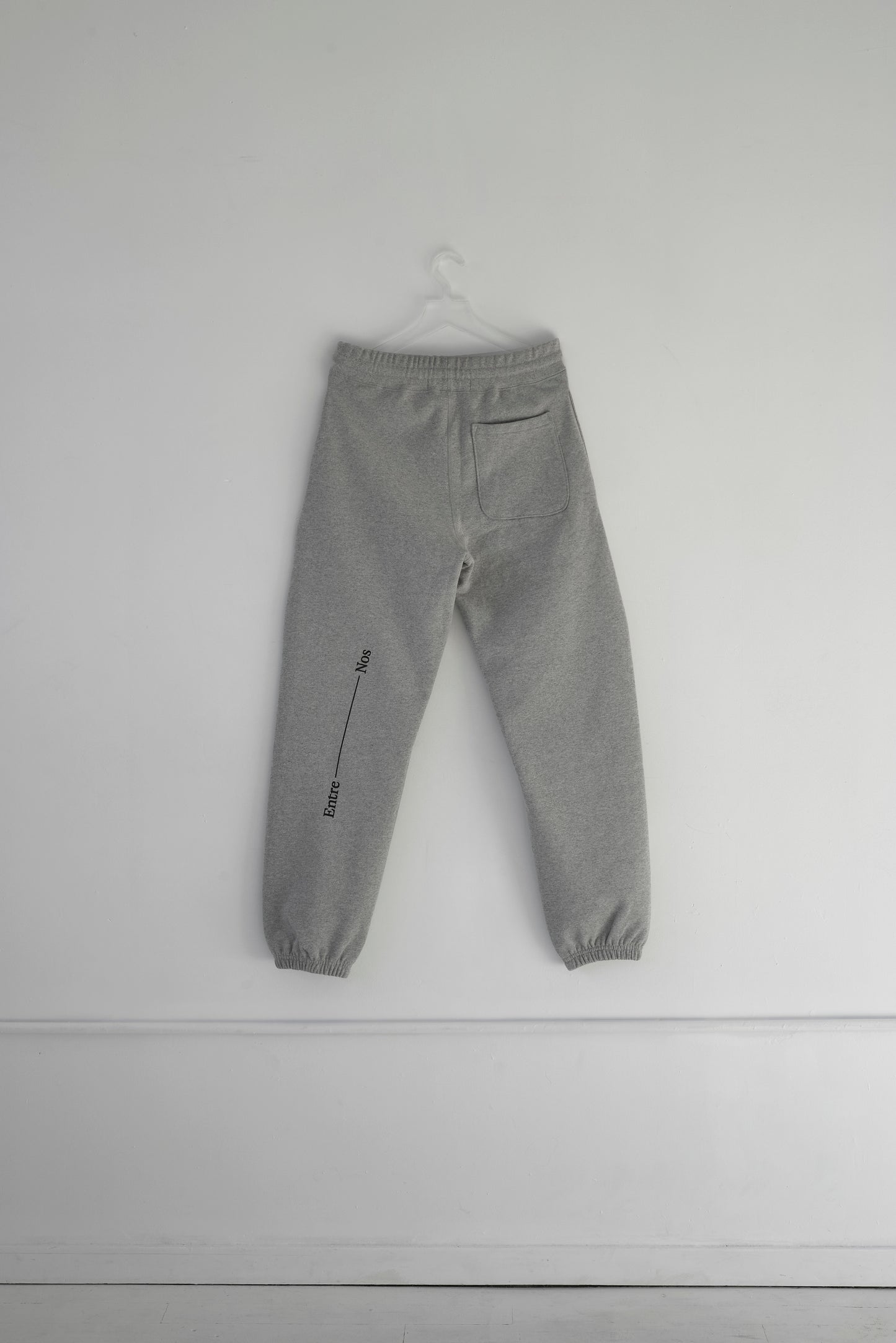 Wide Line Logo Classic Sweatpant (Heather Ash Grey)